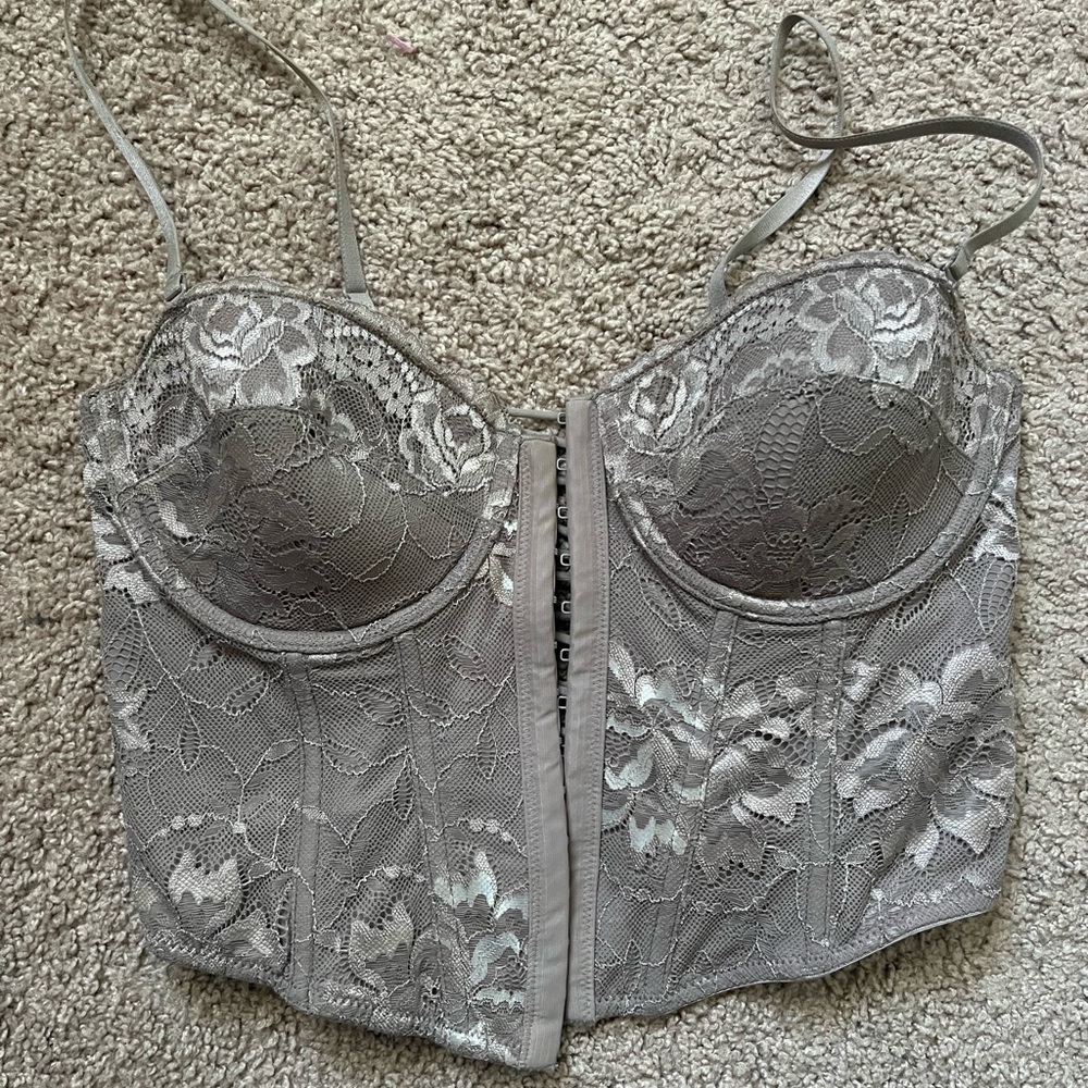 Glassons grey Lacey corset top with adjustable and removable straps!